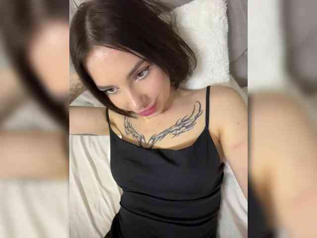 Изображение секс-шоу модели BabyDarii