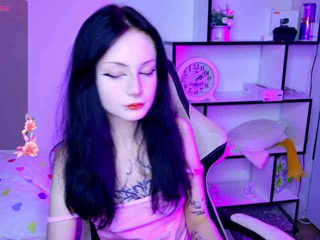 MiaScarlet's sex show image MiaScarlet's sex show image