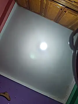 Sexy-girl's sex show image