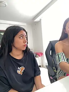 GiiirlPower's sex show image