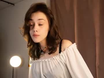 t_tragedienne's sex show image