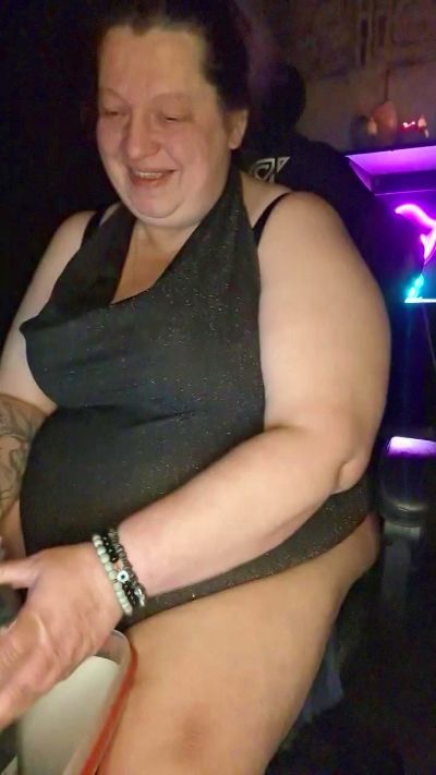 chattehumide2's sex show image