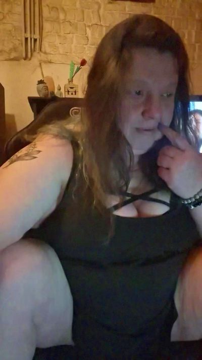 chattehumide2's sex show image
