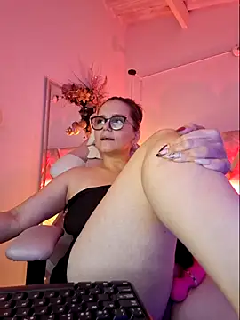 Изображение секс-шоу модели MariaPau_83 Изображение секс-шоу модели MariaPau_83