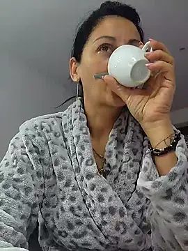 Sexshow-Bild von bruneta_sexy23