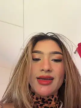 Изображение секс-шоу модели Arianavillada