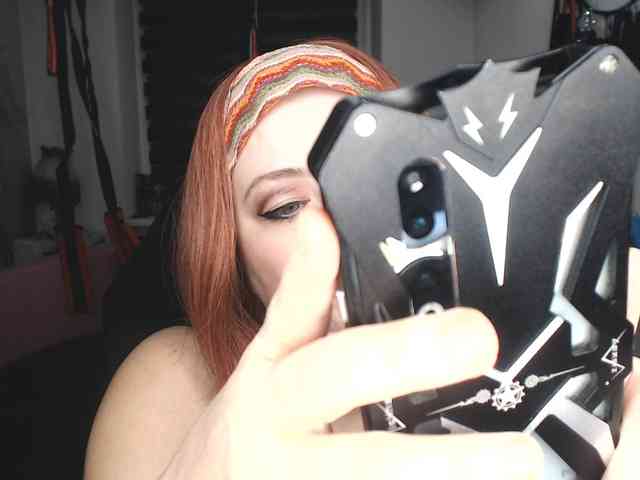 Изображение секс-шоу модели missGODDESS