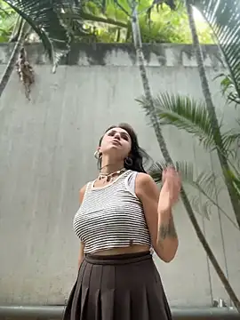 VendiMur's sex show image