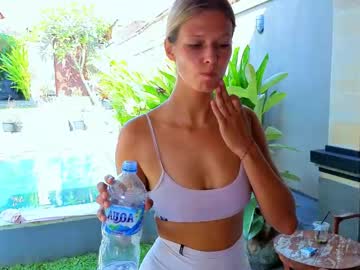 Изображение секс-шоу модели katie_dierse