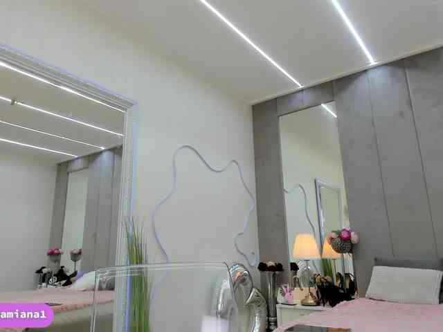 YannaMiana's sex show image