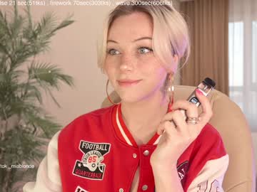 Sexshow-Bild von mia_milagros Sexshow-Bild von mia_milagros