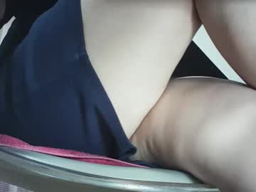 Изображение секс-шоу модели emailisa