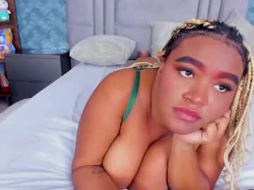niiamoore_'s sex show image