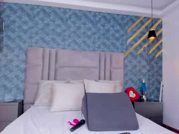 niiamoore_'s sex show image
