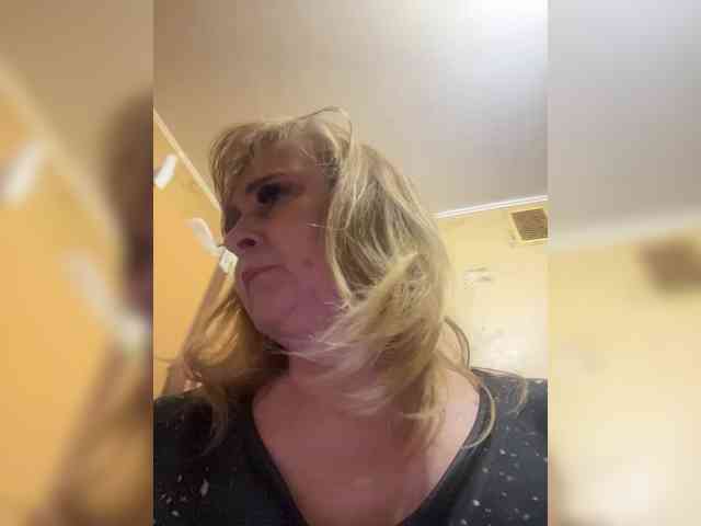 Alina1965's sex show image