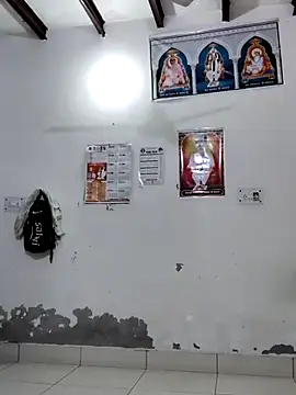 illay_love's sex show image