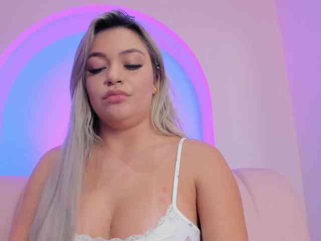 milaowens's sex show image