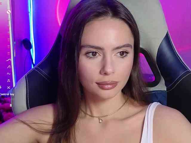 Allla's sex show image