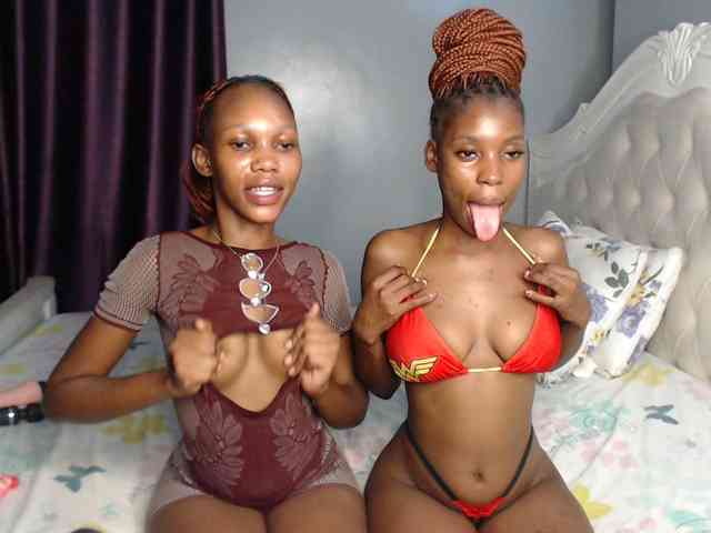 Webcamslut-1's sex show image