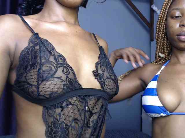 Webcamslut-1's sex show image