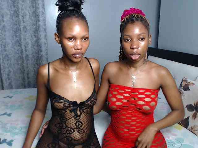 Webcamslut-1's sex show image