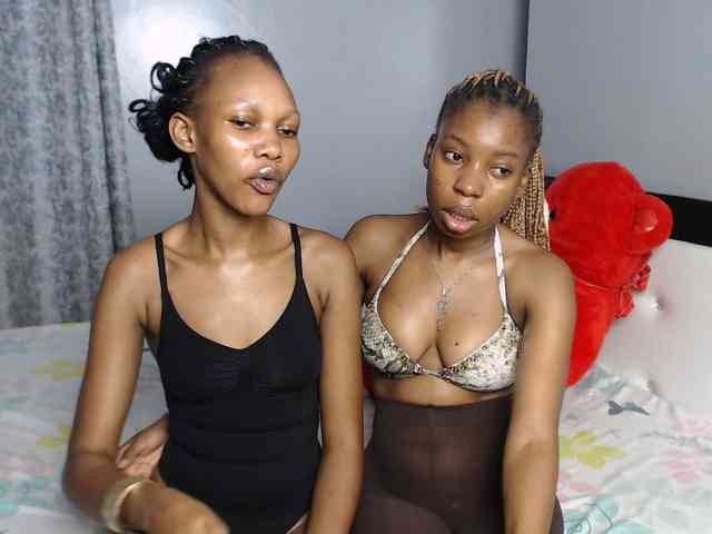 Webcamslut-1's sex show image