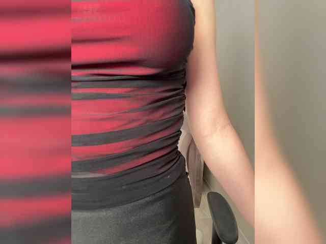 YoloLove's sex show image YoloLove's sex show image
