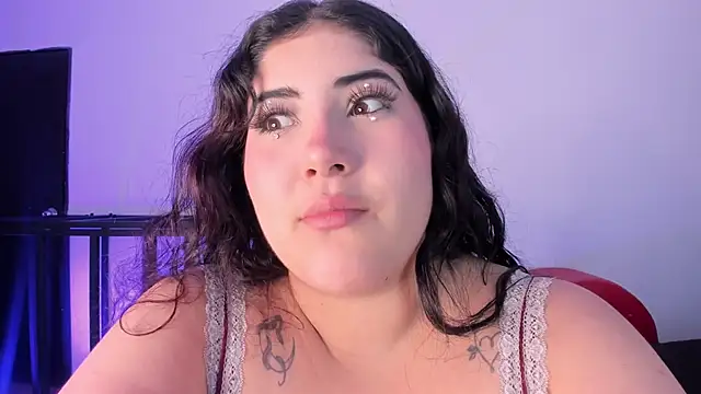 AmberiniHoffman's sex show image