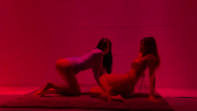 G-Velvet's sex show image G-Velvet's sex show image