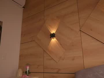 Sexshow-Bild von caro_sanchezz Sexshow-Bild von caro_sanchezz