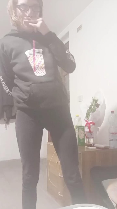 Sexshow-Bild von Mogliettina30 Sexshow-Bild von Mogliettina30