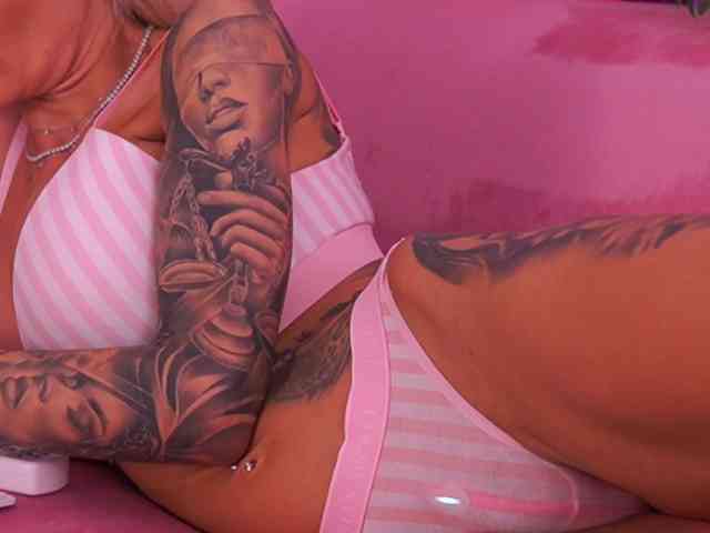 TheFallingAngel's sex show image