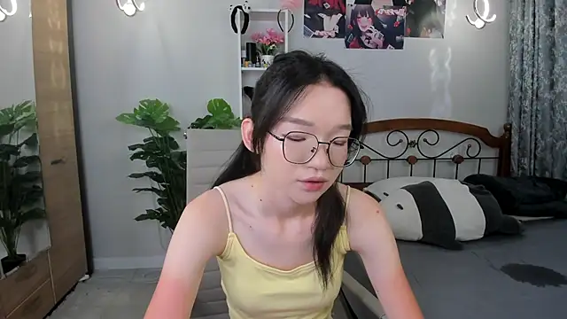 syuri_sun's sex show image syuri_sun's sex show image