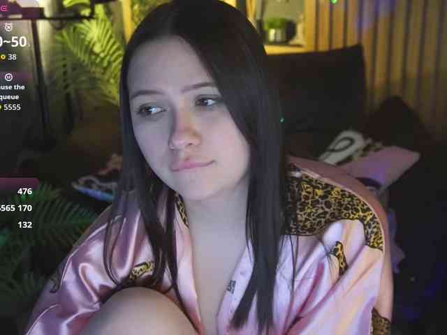 Изображение секс-шоу модели SecretKiraa