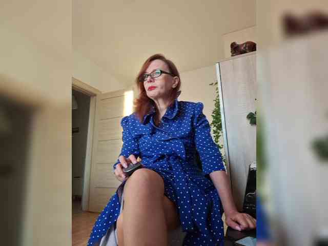Sweetmurrr's sex show image