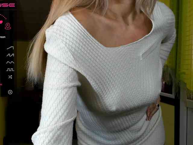 Изображение секс-шоу модели rocsi79