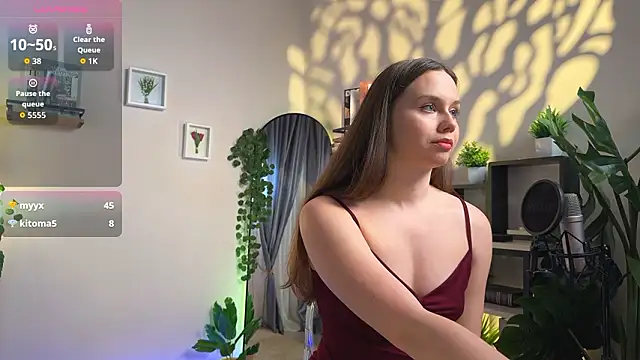 Julie_Rhodes's sex show image