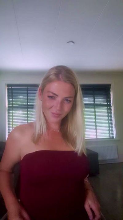 Sexshow-Bild von starshinexxTS
