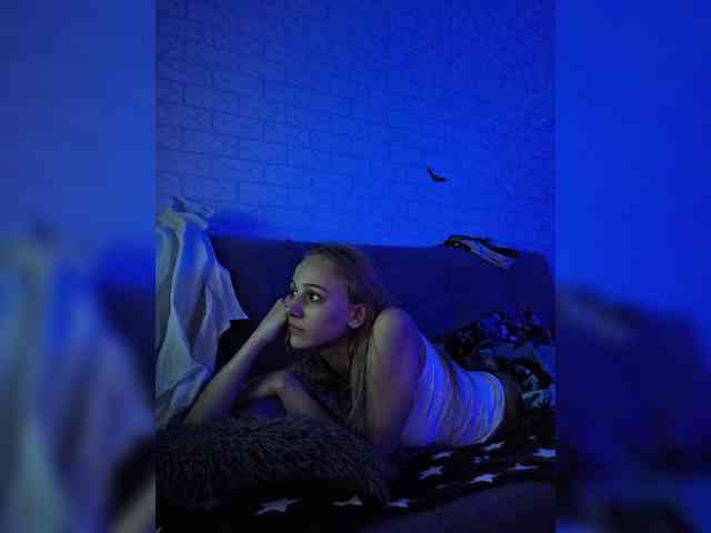GORIGLAZ's sex show image