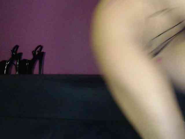 Изображение секс-шоу модели Barbie-mf Изображение секс-шоу модели Barbie-mf