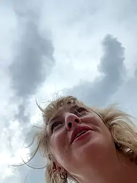 Изображение секс-шоу модели RonnieKiss Изображение секс-шоу модели RonnieKiss