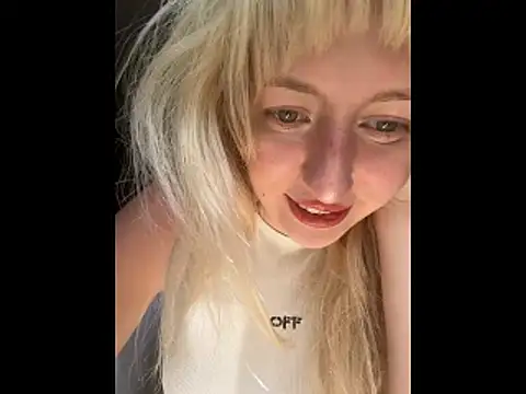 RonnieKiss's sex show image