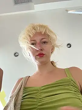 RonnieKiss's sex show image