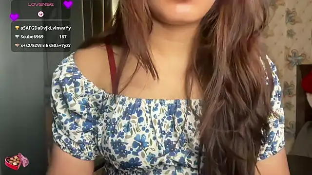 Изображение секс-шоу модели Smaily_yashikarathore