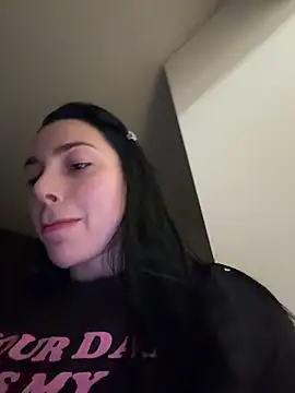 Изображение секс-шоу модели MyaSplash