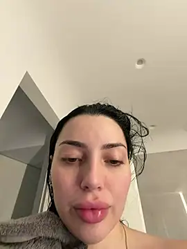 MyaSplash's sex show image