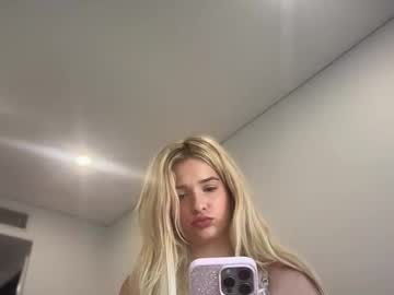 kaylaaaa111's sex show image