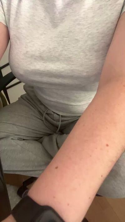 WhiteBubs's sex show image WhiteBubs's sex show image