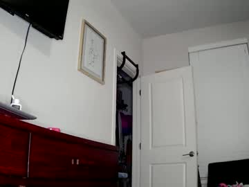 shyy_petitebaby's sex show image