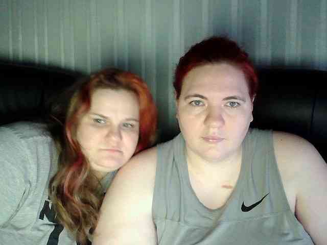 HollyXEva's sex show image